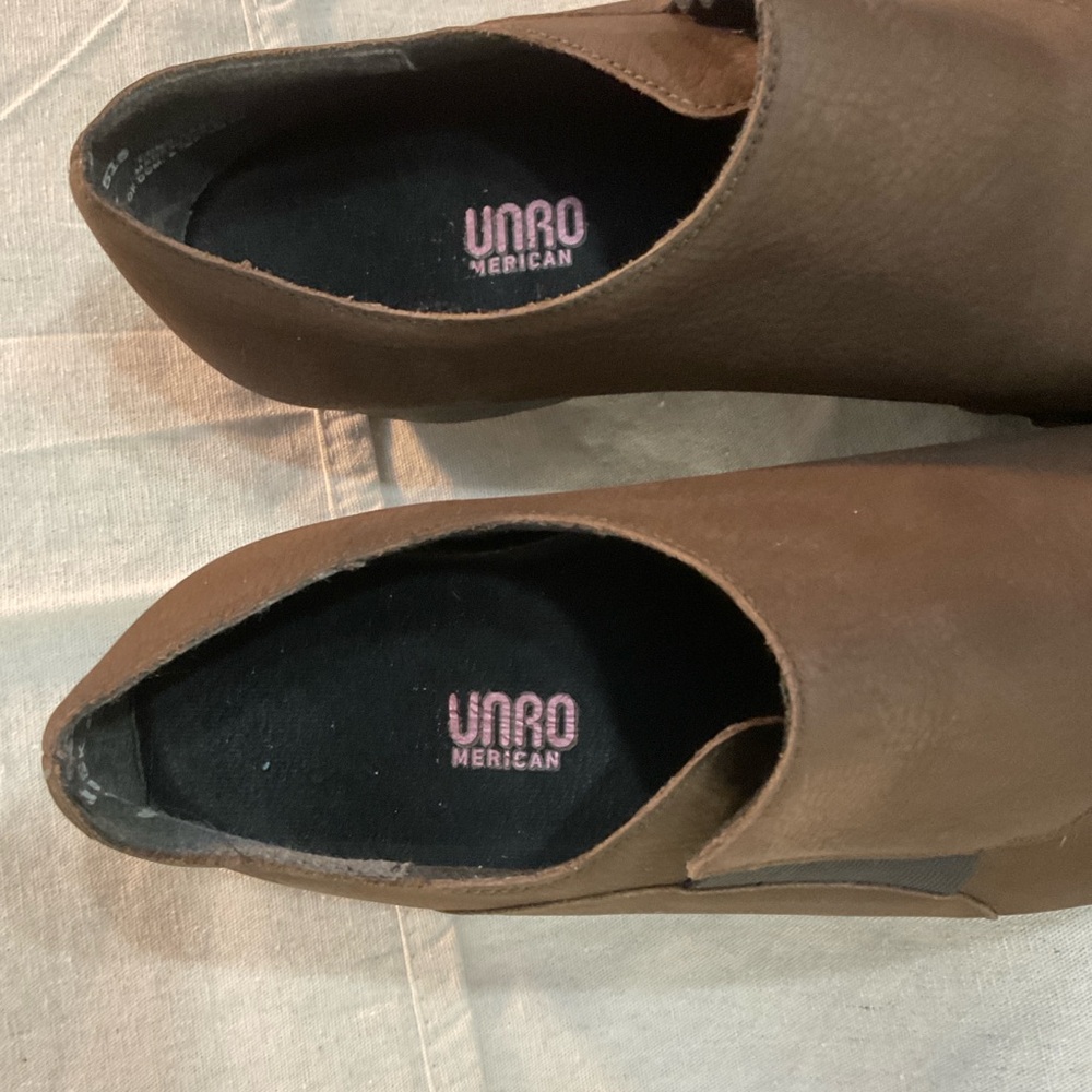 Munro American Brown Suede/ Nubuck Slip On Wedge COMFORT Shoes , 8WIDE A++